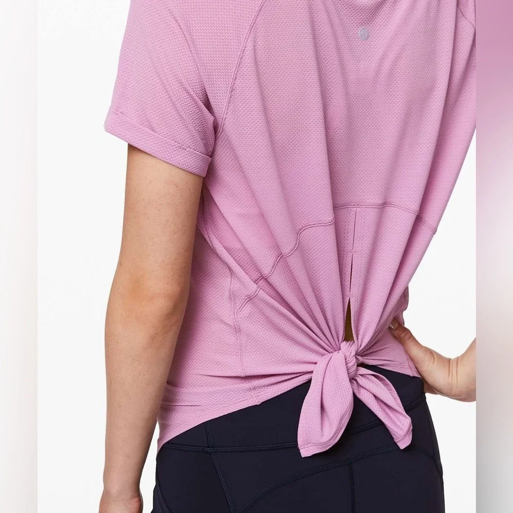 Lululemon open tie back t-shirt